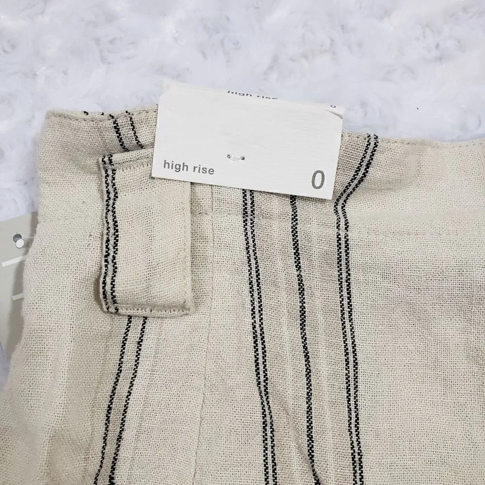 NWT Linen blend maurices button skirt
